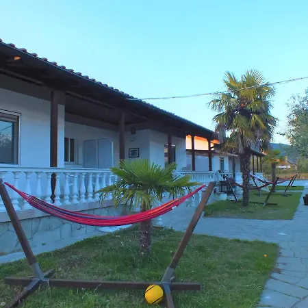 Guest house Family Asprovalta